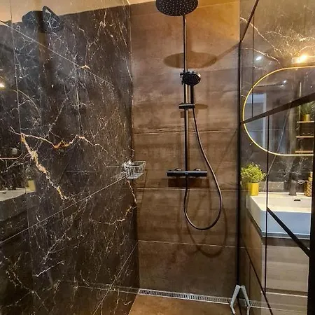 Apartmanica Double 101-12, Big Terrace, St Ivan Rilski 4 Star Resort, דירה בנסקו