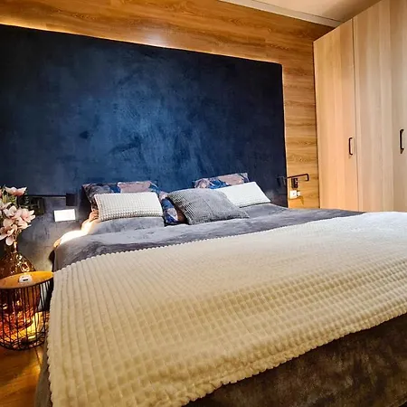 Apartmanica Double 101-12, With Ac, Big Terrace, St Ivan Rilski 4 Star Resort, Daire *