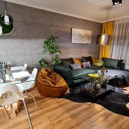 Apartment Apartmanica Double 101-12, Big Terrace, St Ivan Rilski 4 Star Resort, Bansko