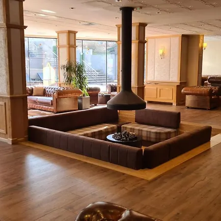 Apartmanica Double 101-12, With Ac, Big Terrace, St Ivan Rilski 4 Star Resort, דירה בנסקו